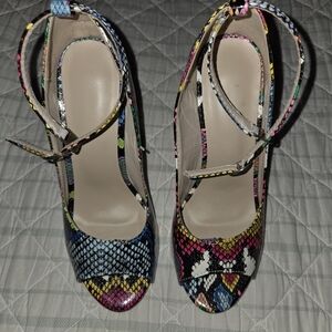 Colorful Snakeskin Pattern Women's Heels